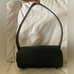 Louis Vuitton Nocturne PM Epi Black Noir
